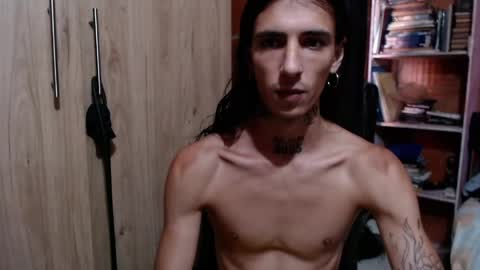 kyleer77 online show from June 4, 6:14 pm