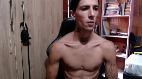 kyleer77 online show from June 7, 11:58 am