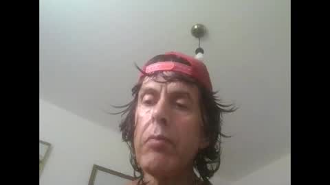 kylestrips4youq online show from May 2, 12:21 pm