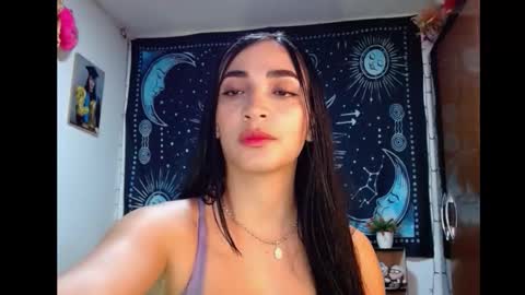 Snapshot of kylie_capricorn chatting on November 6, 11:48 pm kylie online show from November 6, 11:48 pm