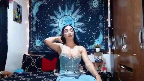 Snapshot of kylie_capricorn chatting on February 7, 8:56 pm kylie online show from February 7, 8:56 pm