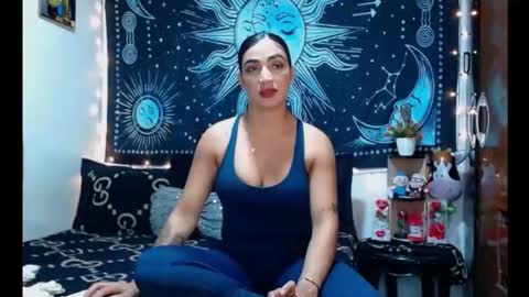kylie online show from June 2, 10:01 pm