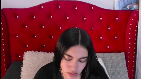 kylie_ls online show from April 9, 9:42 pm