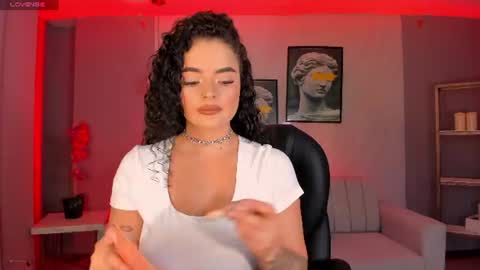 Snapshot of kyliejenkins1 chatting on July 15, 11:37 am Kylie Jenkins online show from July 15, 11:37 am