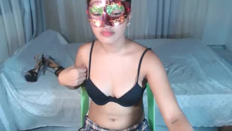 Snapshot of kynagracesexy chatting on April 6, 10:38 am grace online show from April 6, 10:38 am