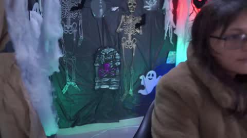 Kyomi online show from October 18, 12:28 pm