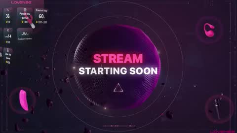 Snapshot of kyrawildofficial chatting on December 4, 8:50 pm Kyra Wild online show from December 4, 8:50 pm