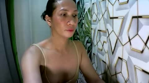 Snapshot of kyutshyne chatting on April 30, 6:14 pm kyutshyne online show from April 30, 6:14 pm
