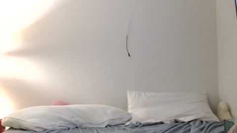 Lily online show from June 2, 11:56 am