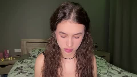 Snapshot of l1ps_stick chatting on April 5, 3:42 pm l1ps_stick online show from April 5, 3:42 pm