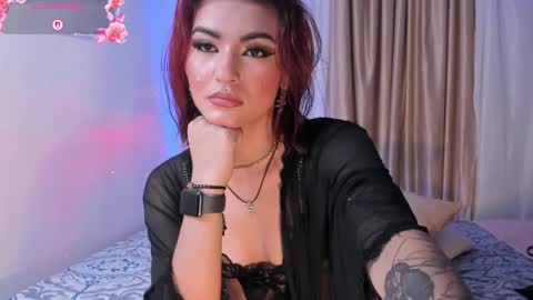 Snapshot of la_diabla_111_ chatting on February 13, 12:23 pm Karime online show from February 13, 12:23 pm