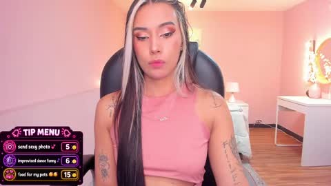Snapshot of la_monitora chatting on May 21, 11:39 am T A T I A N A online show from May 21, 11:39 am