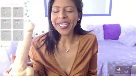 Sara online show from June 26, 6:34 pm