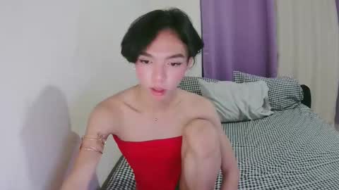 Laura online show from November 17, 4:13 pm