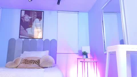 Cris  online show from February 18, 11:33 am