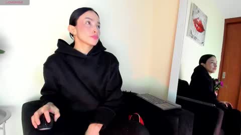 lace_victoria online show from February 23, 1:25 am