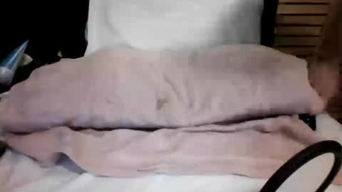ladies_first83 online show from July 15, 1:22 am