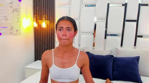 Lady  online show from May 15, 11:34 pm