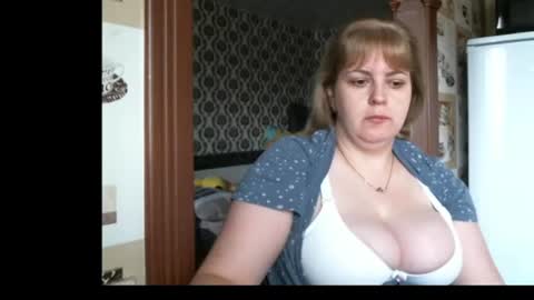 Snapshot of lady_cute_cat chatting on July 7, 2:47 am lady cute cat29 online show from July 7, 2:47 am