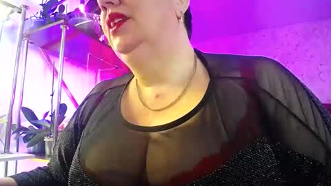 Lady Gloria online show from March 8, 6:28 am