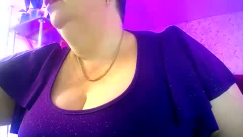 Lady Gloria online show from July 7, 5:32 am