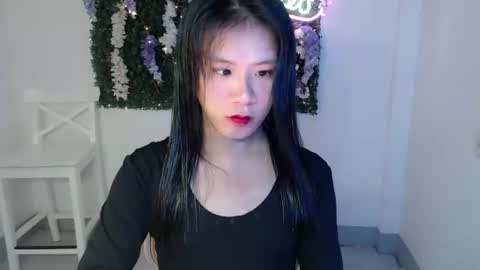    online show from January 13, 11:52 am