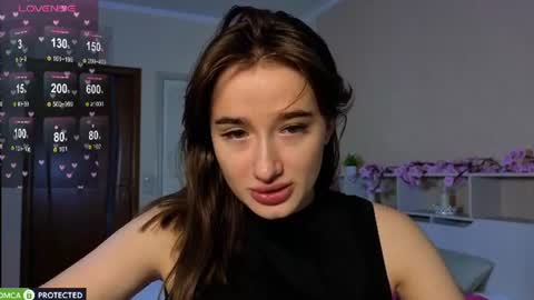 Olivia online show from July 3, 2:18 am