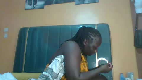 lindah32 online show from February 9, 6:01 pm