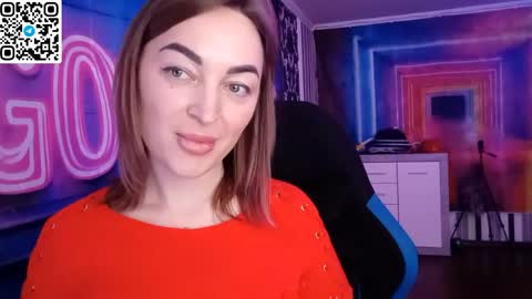 MERYEM online show from May 6, 1:27 pm