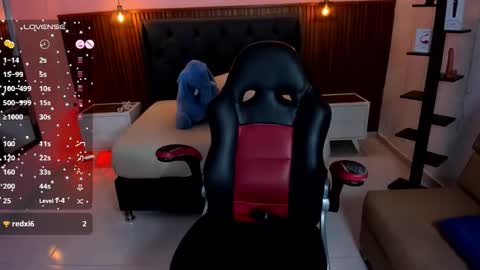 Snapshot of ladymercury chatting on January 14, 7:19 pm LADY online show from January 14, 7:19 pm