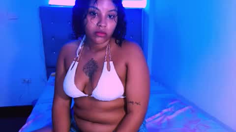 laura online show from April 26, 8:45 am