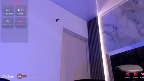 lahiam_smiiith online show from January 31, 5:21 pm