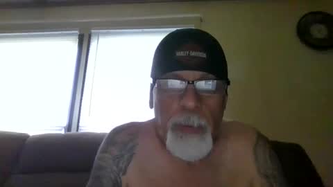 laidbackluxury online show from June 2, 9:39 pm
