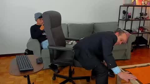 Snapshot of lajose52 chatting on November 10, 7:57 pm lajose52 online show from November 10, 7:57 pm