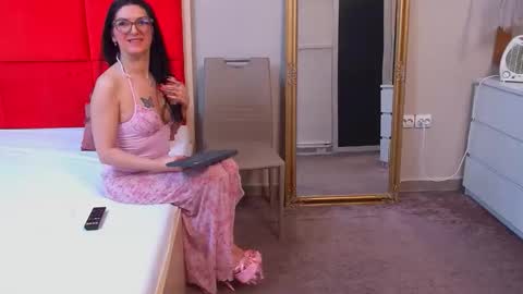 LanaBanner online show from March 6, 5:48 am