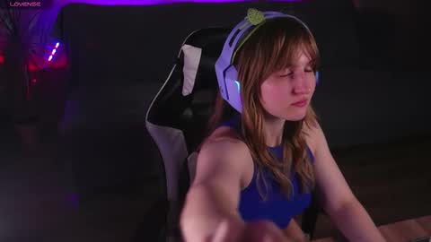 Kay online show from November 7, 8:03 am