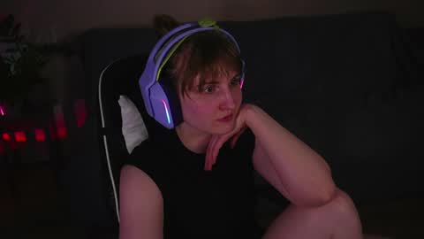 Kay online show from May 5, 6:49 pm