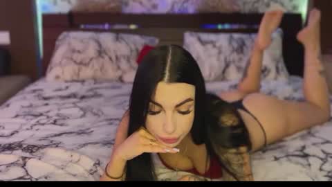 lana_del_play online show from June 15, 7:54 am