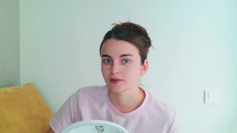 lana_gl online show from July 16, 10:21 am