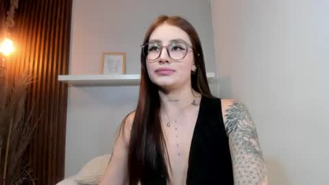 Lana     igauroraaaaaaaaa 1 online show from July 3, 11:44 pm
