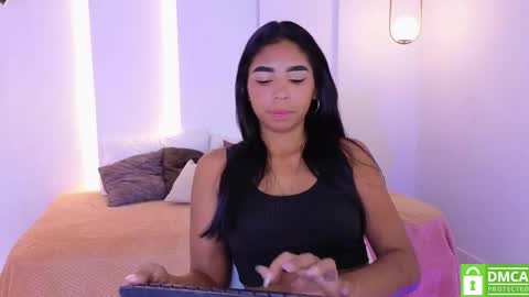 katiuska online show from October 29, 5:42 am