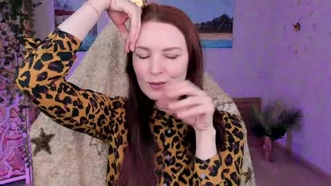 Lana Radiance online show from April 30, 10:54 am