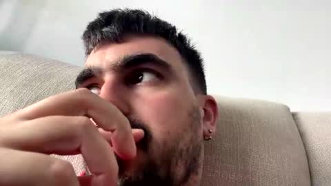 Snapshot of lander920612 chatting on February 24, 2:37 pm lander920612 online show from February 24, 2:37 pm