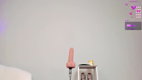 Lanna miley Russo  online show from October 8, 12:03 pm