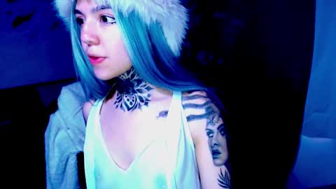 LANNIE   online show from February 11, 3:39 pm