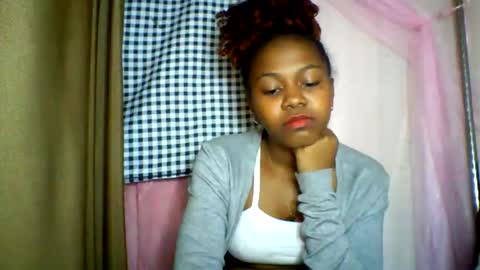 lara_belle online show from June 9, 3:07 am