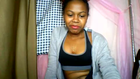 lara_belle online show from June 11, 5:55 pm