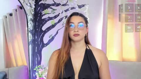 Snapshot of lara_martin chatting on April 22, 7:37 pm 700 200 online show from April 22, 7:37 pm