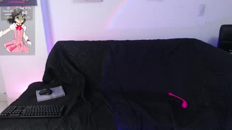 laramucci online show from December 21, 7:43 pm