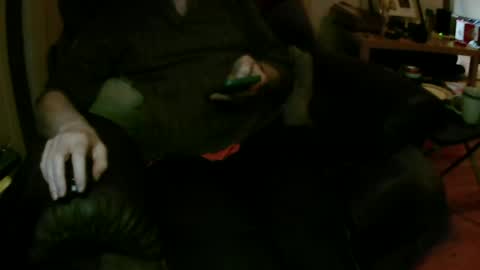 Snapshot of larbie chatting on July 5, 12:39 am Larbie online show from July 5, 12:39 am